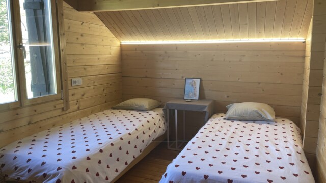 La Casa del Plano - Casa rural en el Pirineo Aragonés, cerca de Aínsa, rodeada de naturaleza y paisajes únicos del Sobrarbe La Casa del Plano - Casa rural en el Pirineo Aragonés, cerca de Aínsa, rodeada de naturaleza y paisajes únicos del Sobrarbe